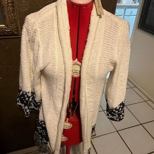 BNWT Ariat cardigan size S